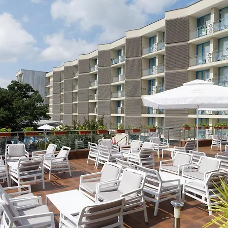 Slavey 4* Golden Sands