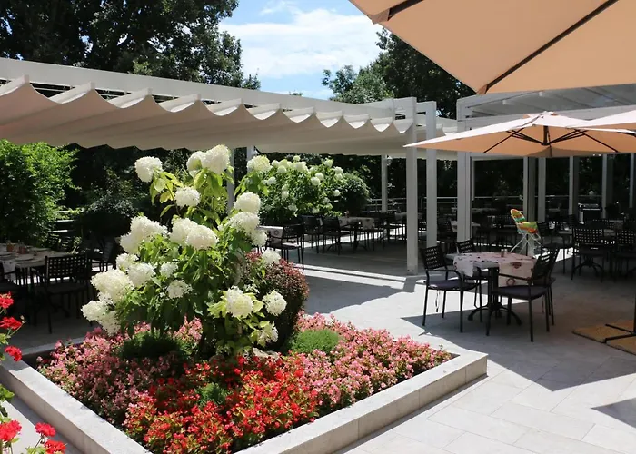 Slavey 4* Златни пясъци