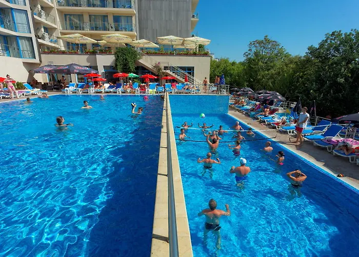 Хотел Slavey 4*