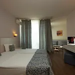 Slavey 4* Golden Sands