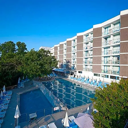 Hotel Slavey