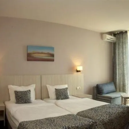 Hotel Slavey Sables d'or